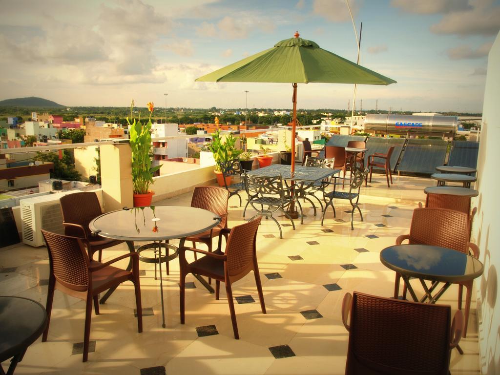 Hotel Highnest Singapperumalkovil 외부 사진