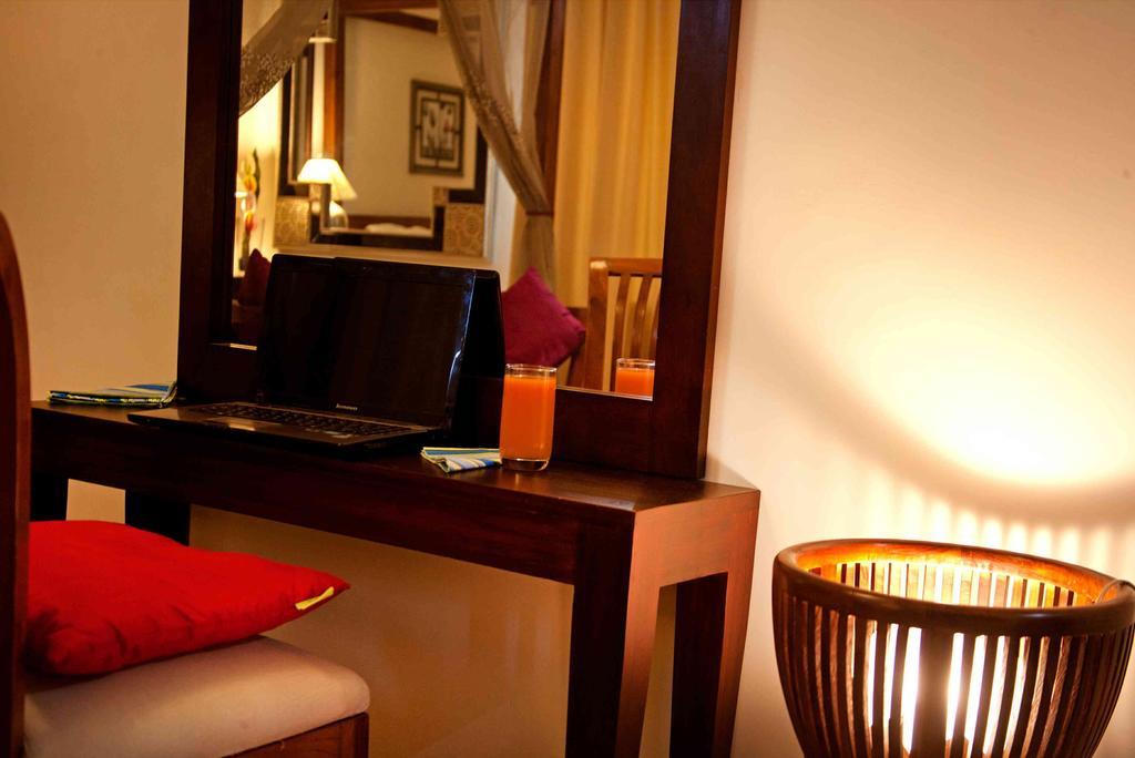 Hotel Highnest Singapperumalkovil 객실 사진