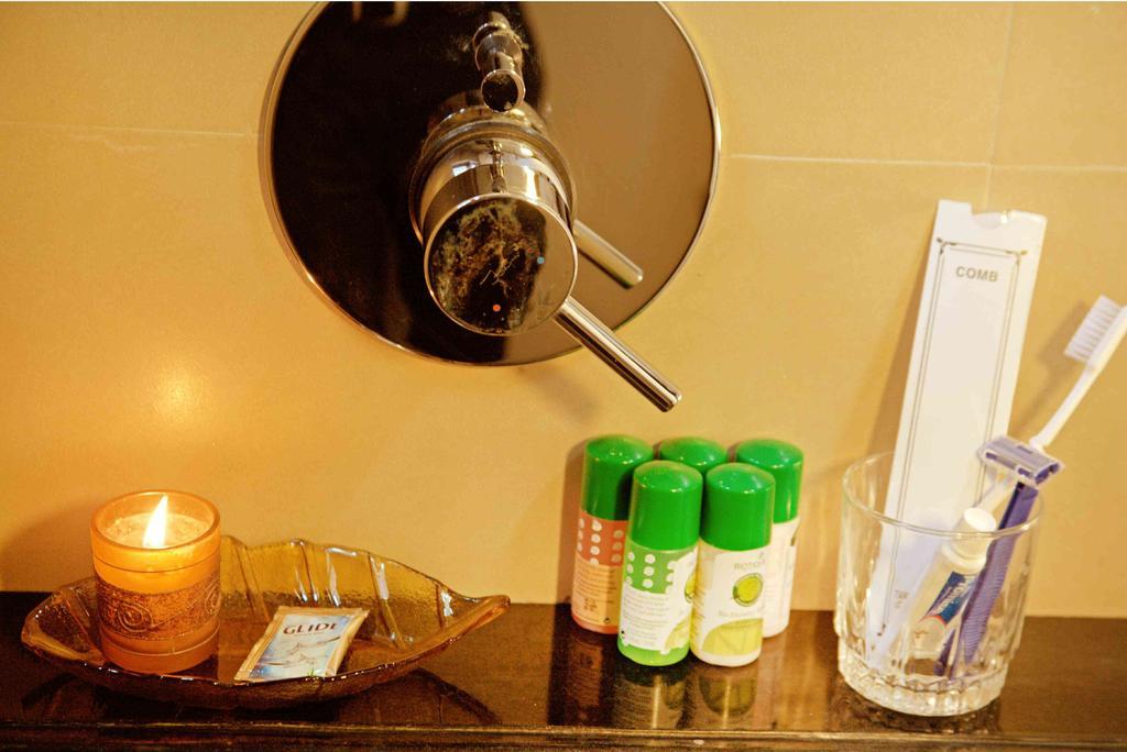Hotel Highnest Singapperumalkovil 객실 사진