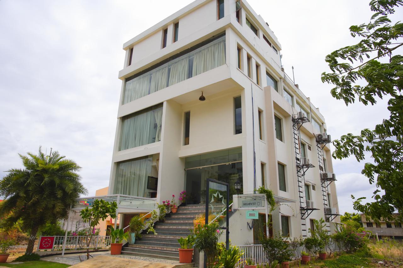 Hotel Highnest Singapperumalkovil 외부 사진
